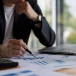 Définition du roi return on investment : comprendre son calcul et son intérêt