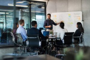 Procedure change management : étapes et bonnes pratiques pour réussir la transformation en entreprise