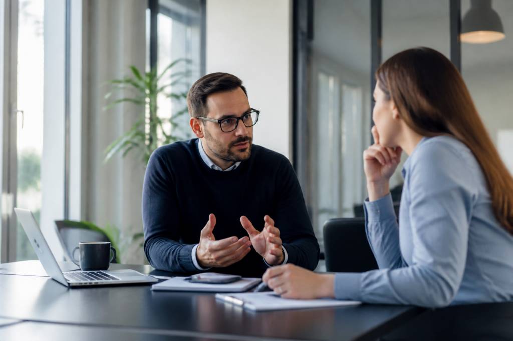 Assimilé salarié : statut, avantages et obligations pour les entrepreneurs