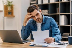 Auto entrepreneur inconvénients : les points à connaître avant de se lancer