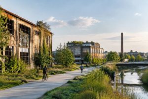 Brownfields : transformer les friches industrielles en opportunités durables